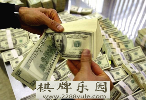 中国赌客巨额现金下大赌场疑为洗钱